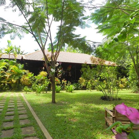 Villa Nissa Siem Reap Exterior photo
