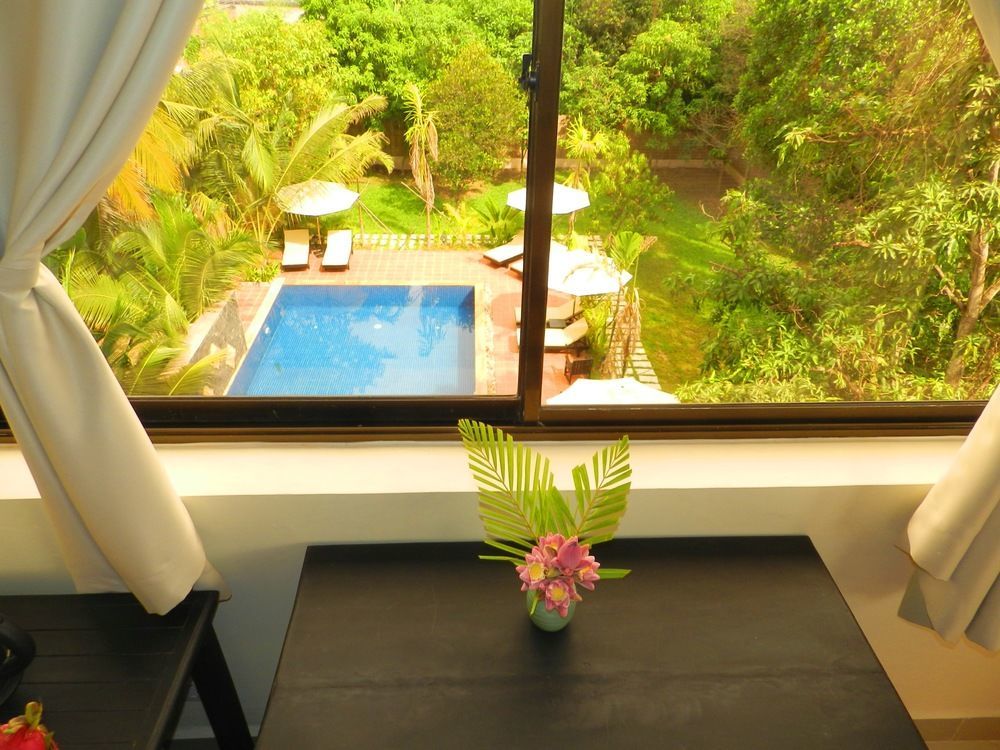 Villa Nissa Siem Reap Exterior photo
