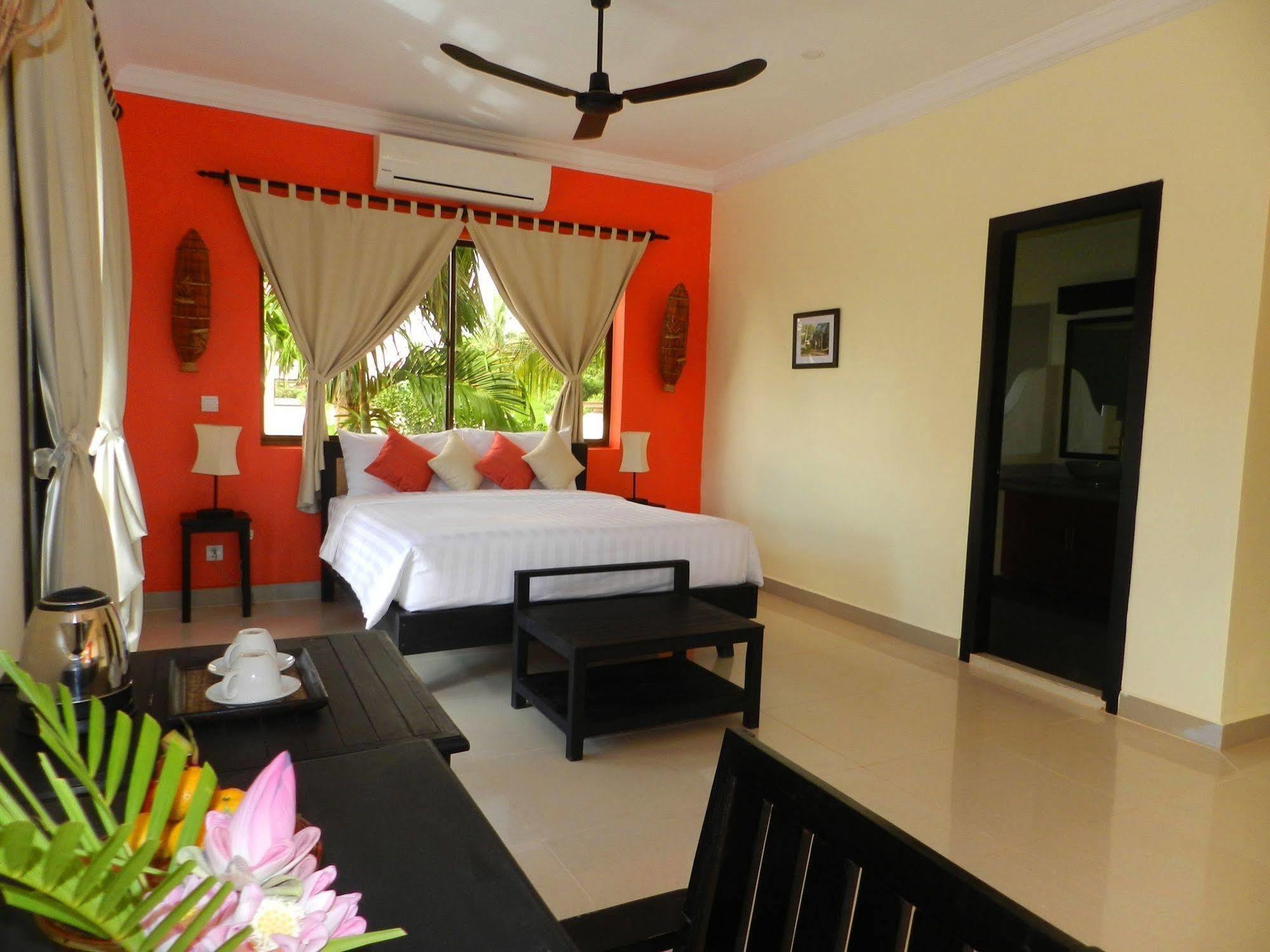 Villa Nissa Siem Reap Exterior photo
